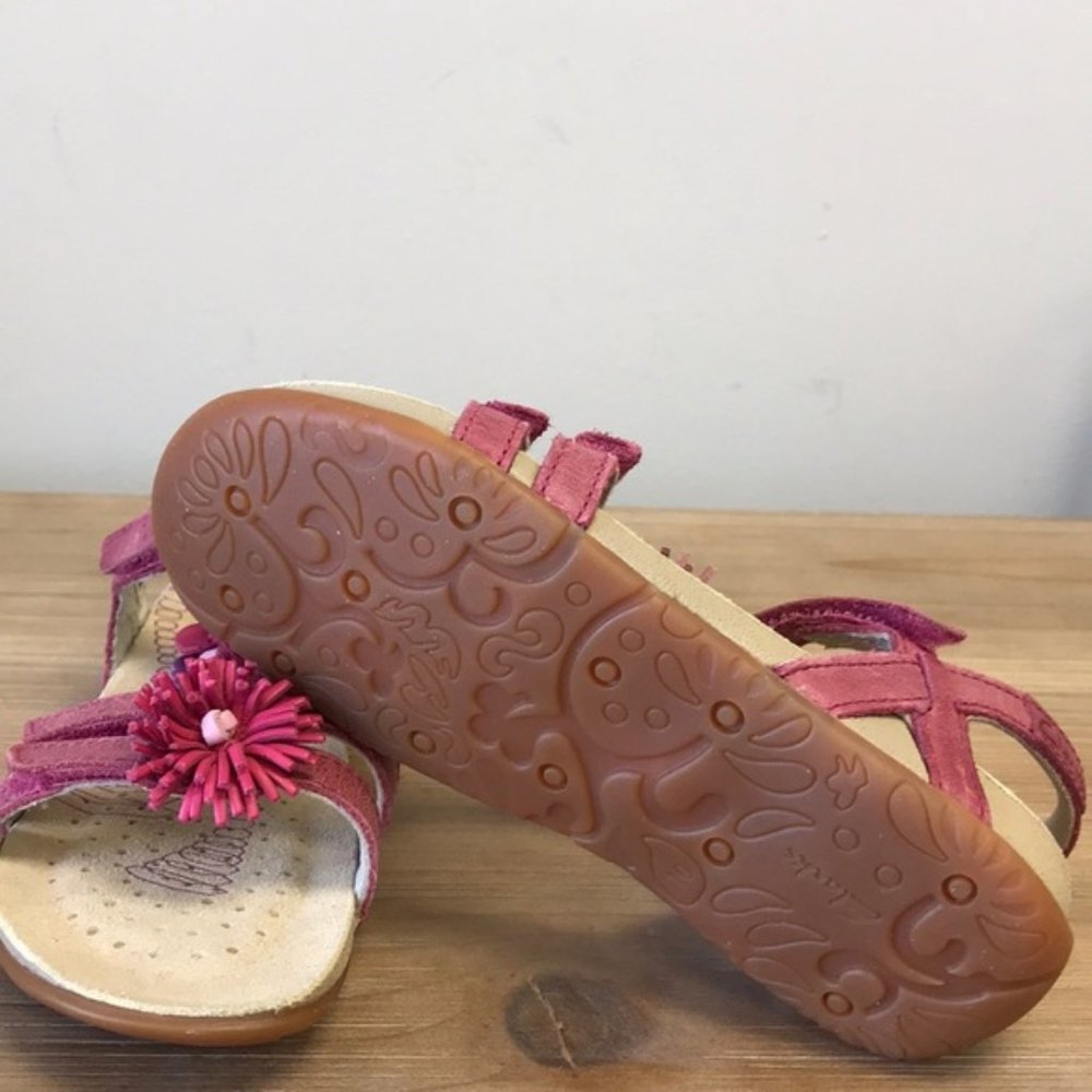 Clarks Girls Rio Flower Sandals - Picture 4 of 5
